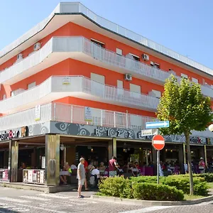 Mariella , Bibione Italien
