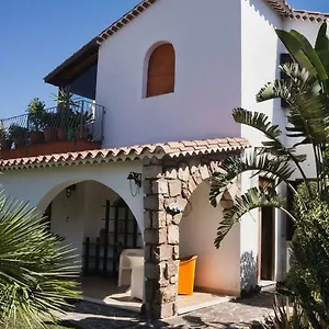 Los Flamingos Bed and breakfast